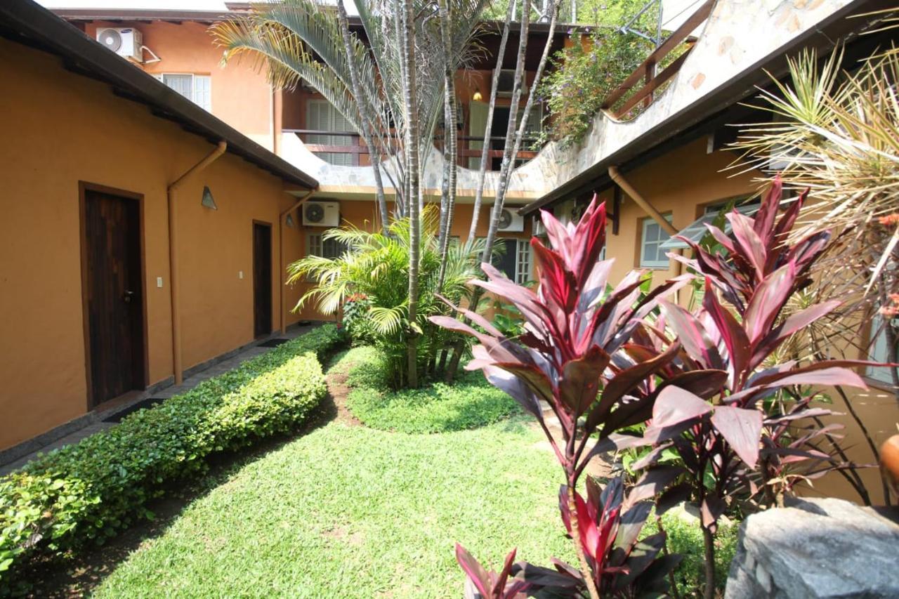 Pousada O Garimpo. Embu Bagian luar foto